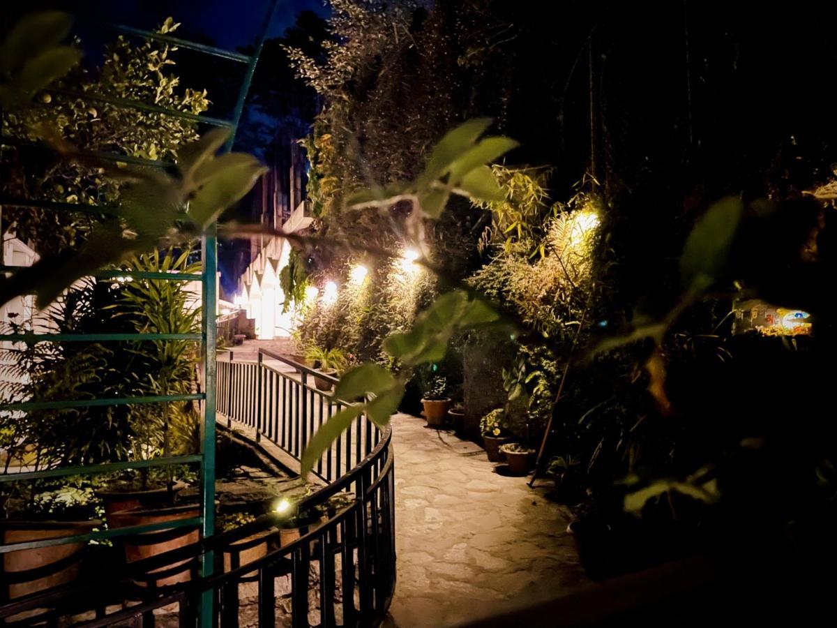 Noblestride Resort Gangtok Extérieur photo